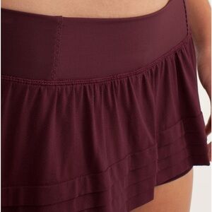 Lululemon breath of fire skirt